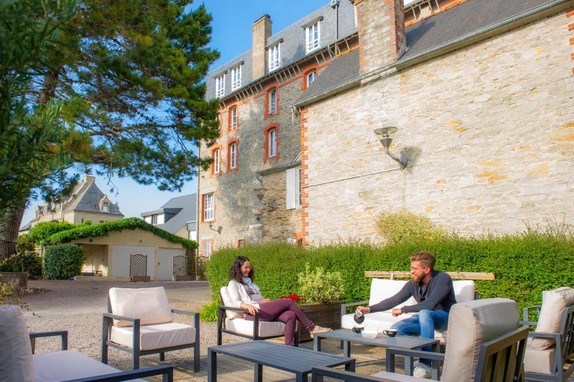 Hotel Des Bains Saint-Cast-le-Guildo Exterior foto