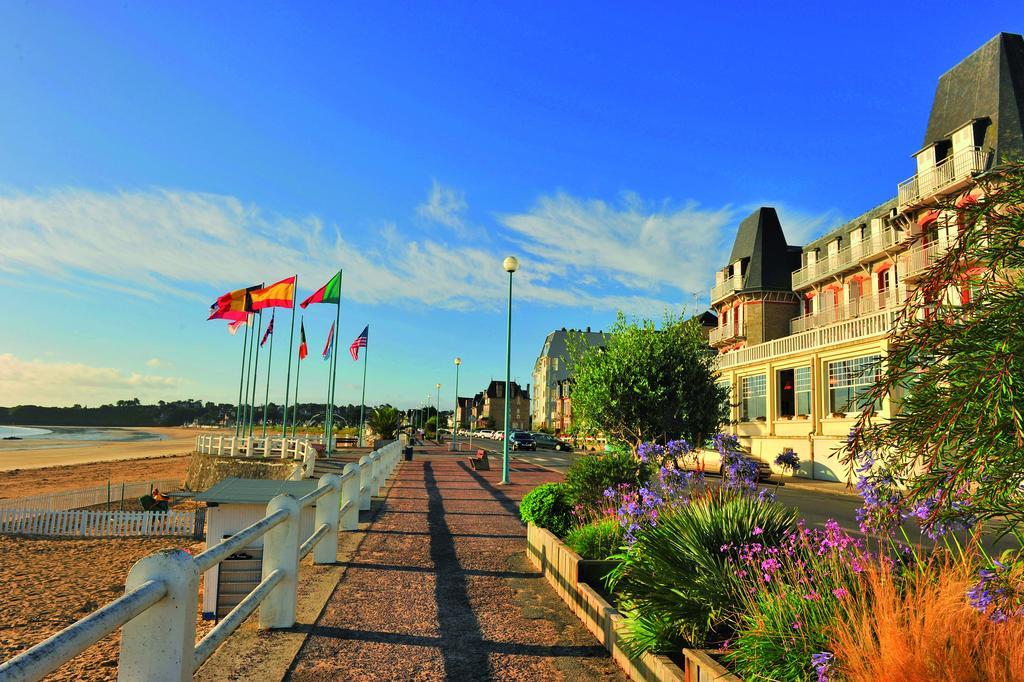 Hotel Des Bains Saint-Cast-le-Guildo Zimmer foto